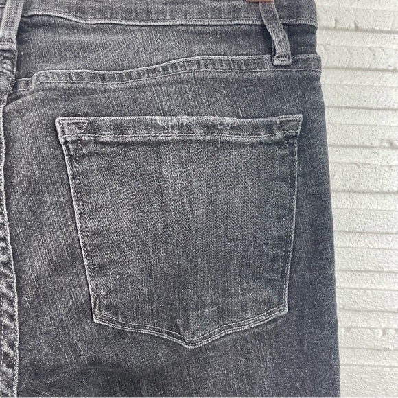 Frame Denim Le Skinny De Jeanne Black Marcy Distressed Chewed Hem Size 26 - Picture 5 of 14